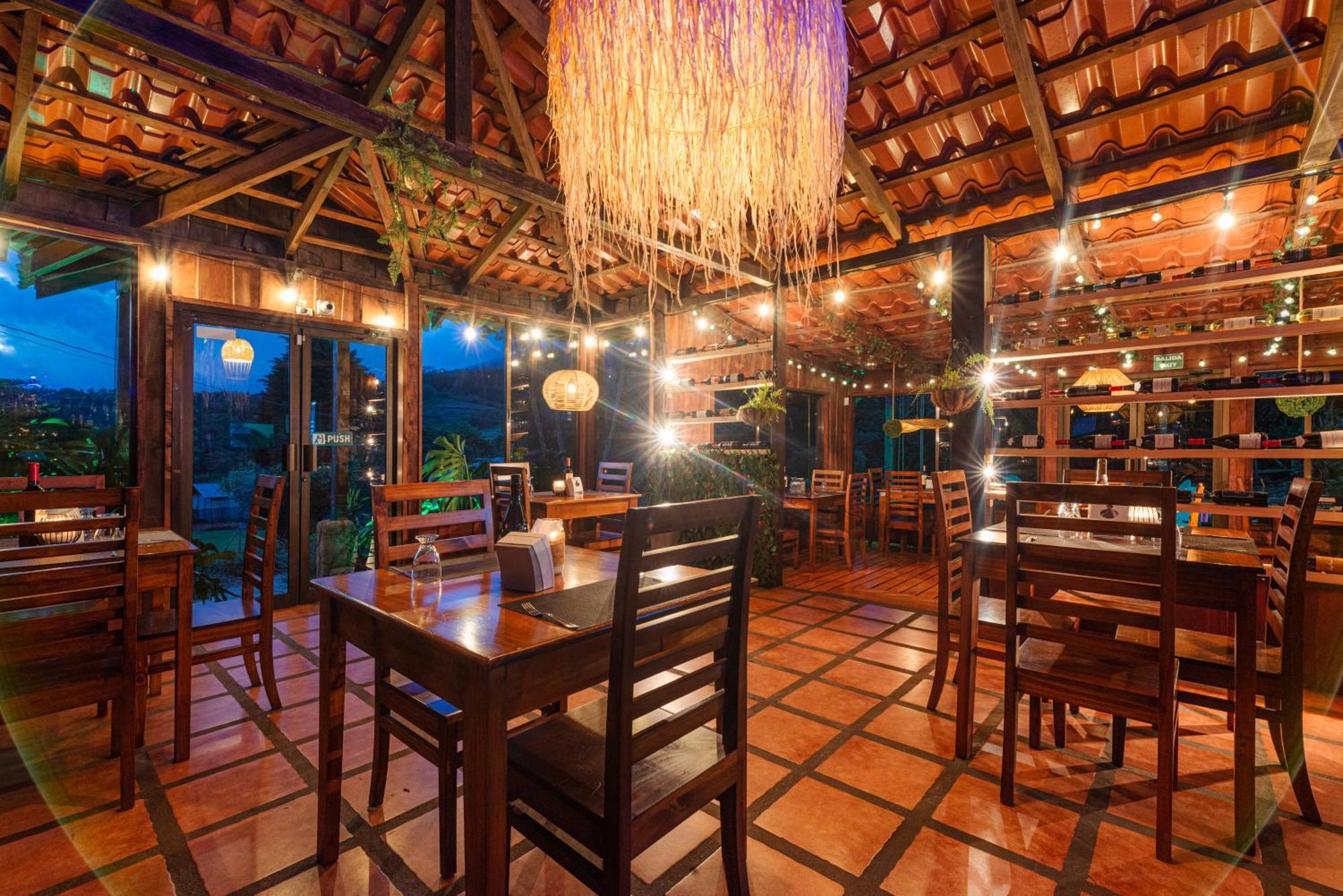 Hotel & Spa Escondite De La Montana Sabana Redonda Экстерьер фото