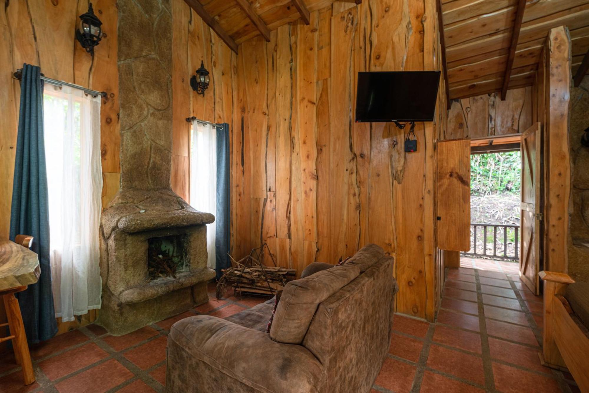 Hotel & Spa Escondite De La Montana Sabana Redonda Экстерьер фото